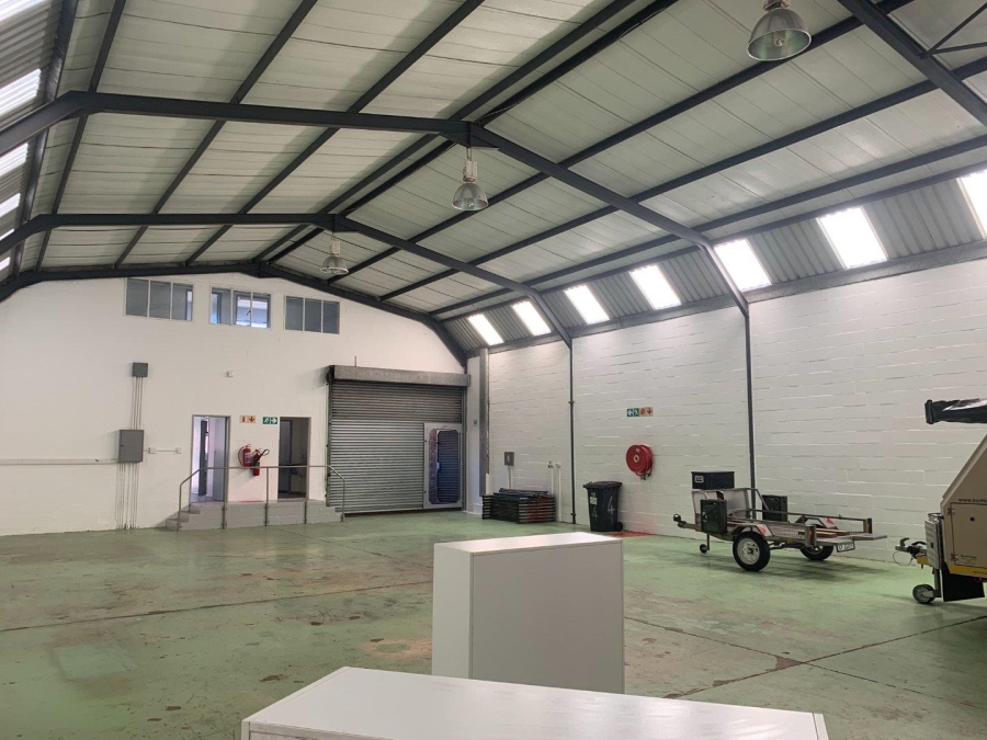To Let Commercial Property for Rent in Montague Gardens Western Cape